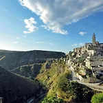 A Few Minutes From The Sassi Of Apartamento Matera